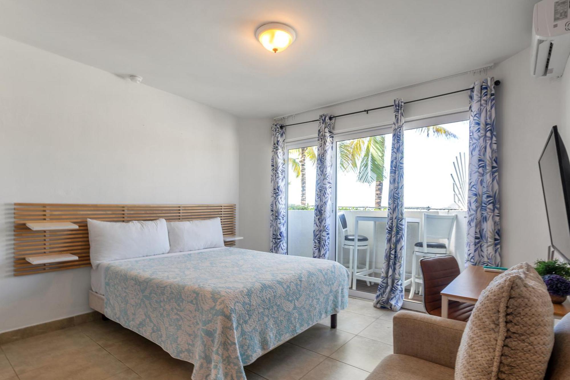 Maho Beach House - Petite Studio - Beach Access Εξωτερικό φωτογραφία